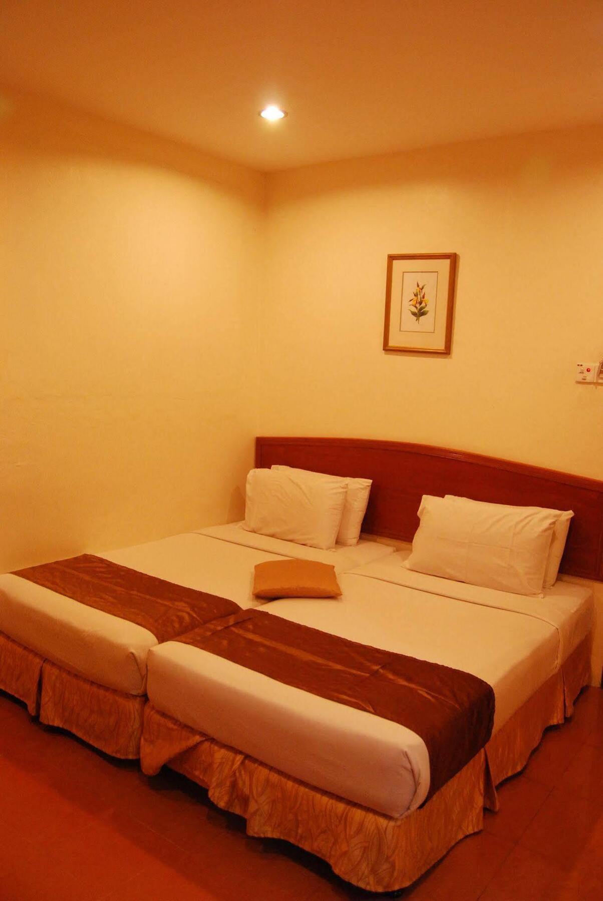 Oyo 89479 New Hope Inn Tanjung Bungah  Luaran gambar